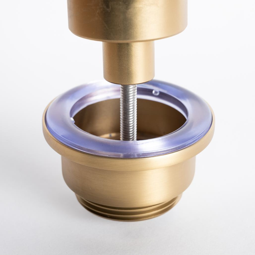 Válvula vaciado universal,pop-up, dorado cepillado