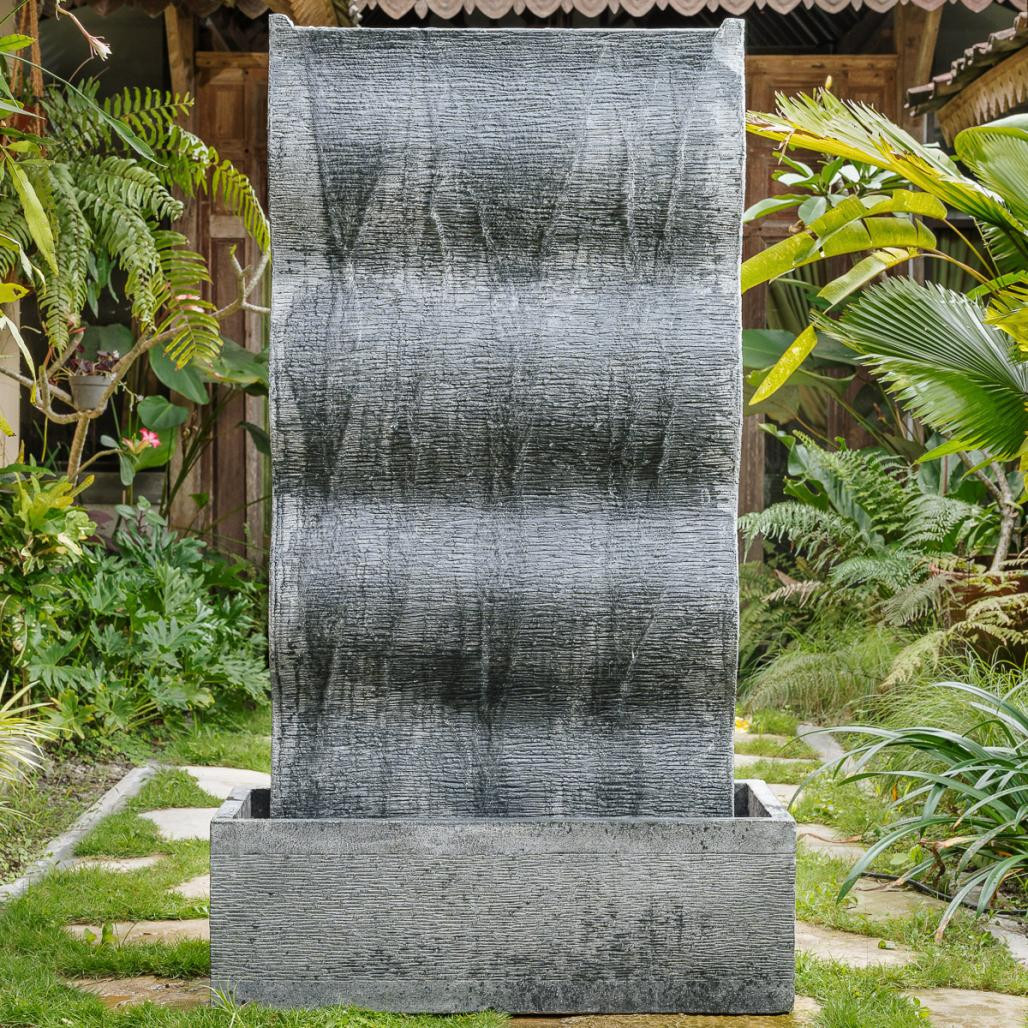 Pared de agua contemporànea onda 155cm