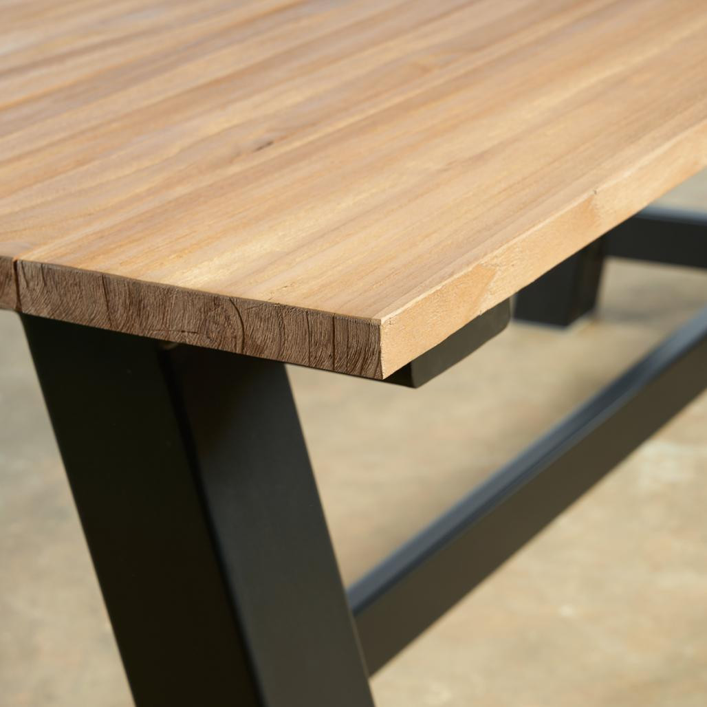 Mesa de jardà­n de teca 200 cm Paulo