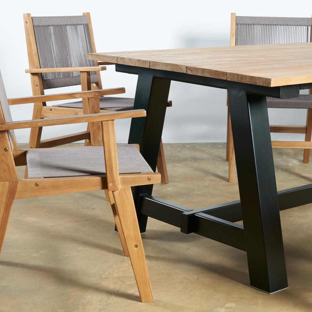 Mesa de jardà­n de teca 200 cm Paulo