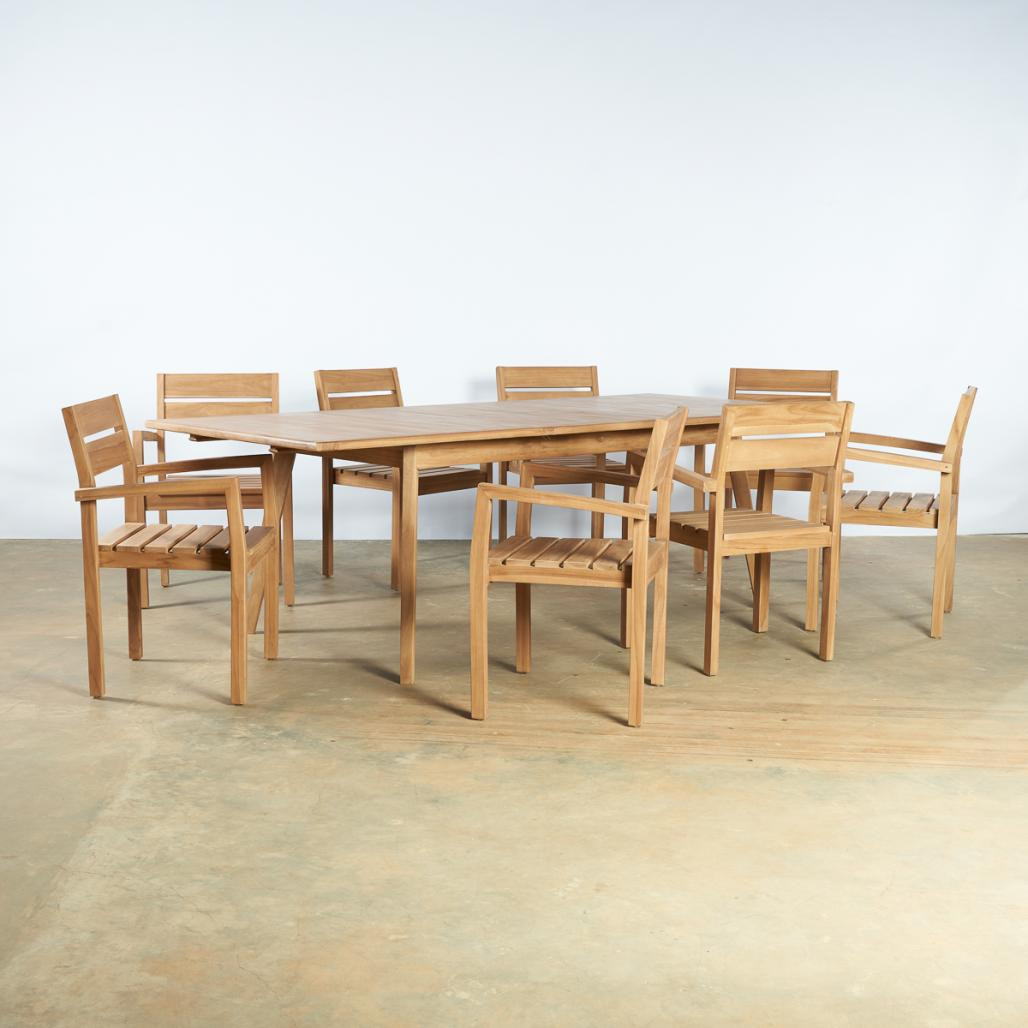Ensemble table extensible de jardin et 8 chaises en teck Ensemble table extensible de jardin et 8 chaises en teck