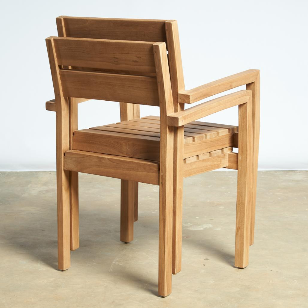 Ensemble table extensible de jardin et 8 chaises en teck Ensemble table extensible de jardin et 8 chaises en teck