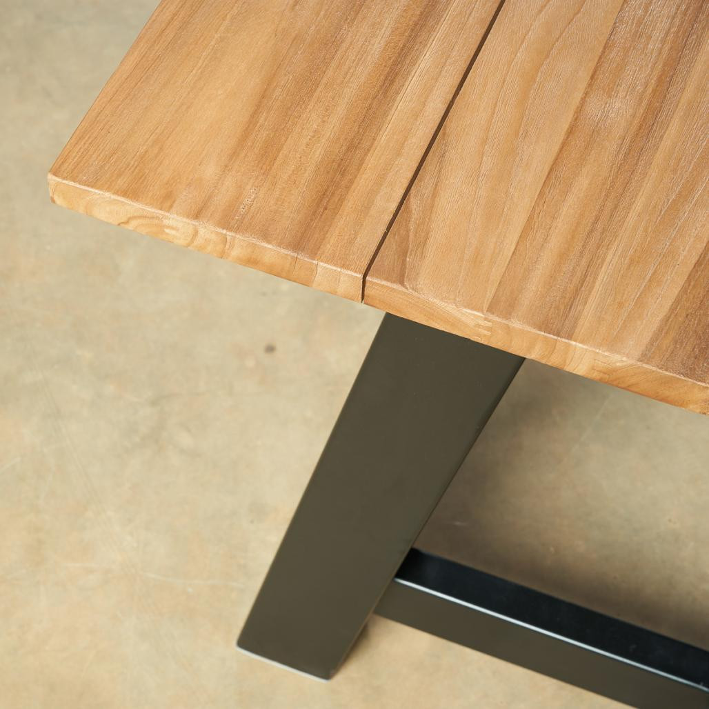 Ensemble table de jardin en teck et 6 fauteuils gris Ensemble table de jardin en teck et 6 fauteuils gris