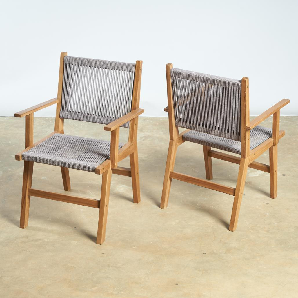 Ensemble table de jardin en teck et 6 fauteuils gris Ensemble table de jardin en teck et 6 fauteuils gris