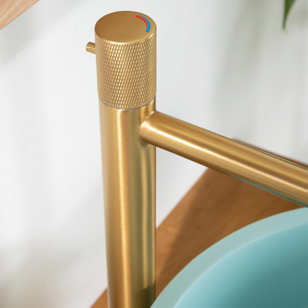 Grifo mezclador progresivo Irminio dorado cepillado Grifo mezclador progresivo Irminio dorado cepillado