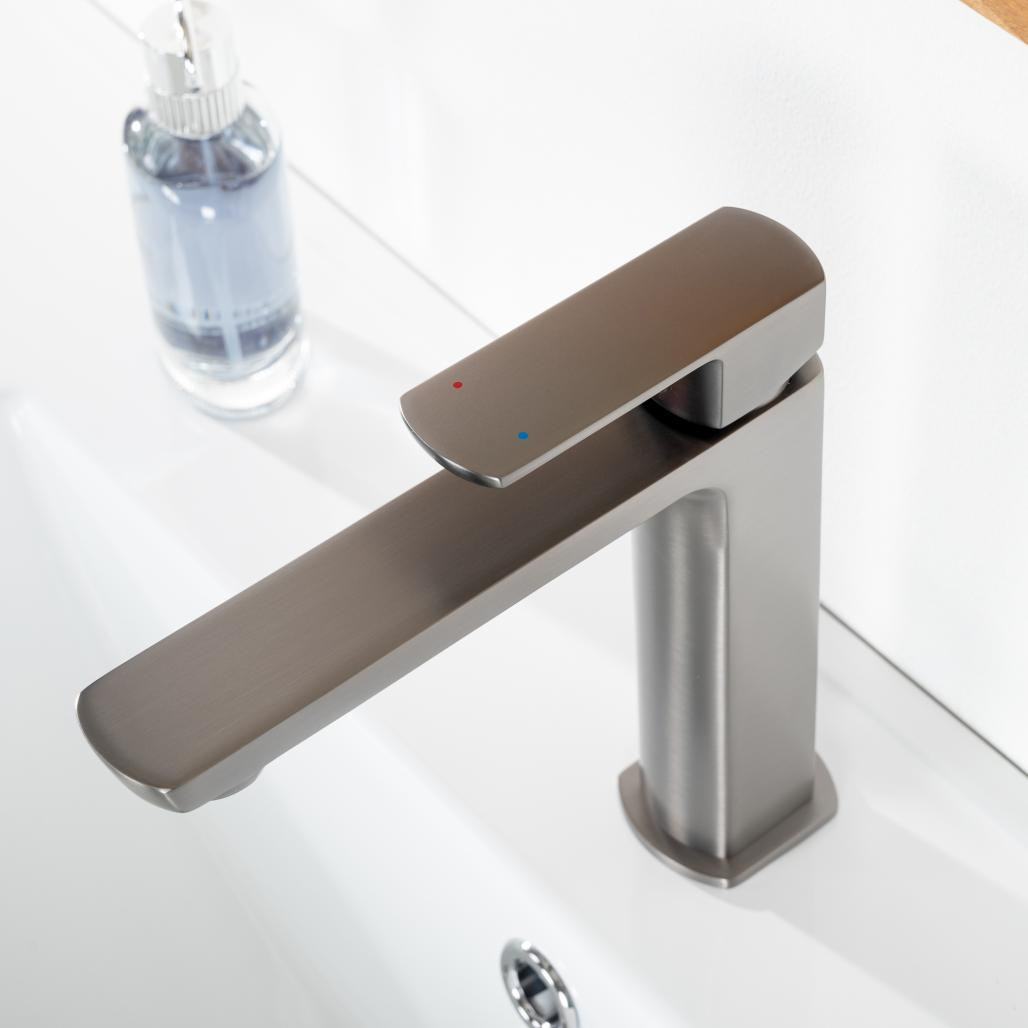 Mezclador baño para lavabo Louga gris metal