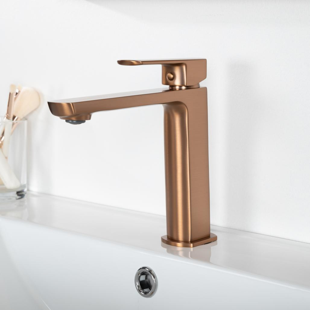 Grifo de lavabo Louga de cobre cepillado Grifo de lavabo Louga de cobre cepillado