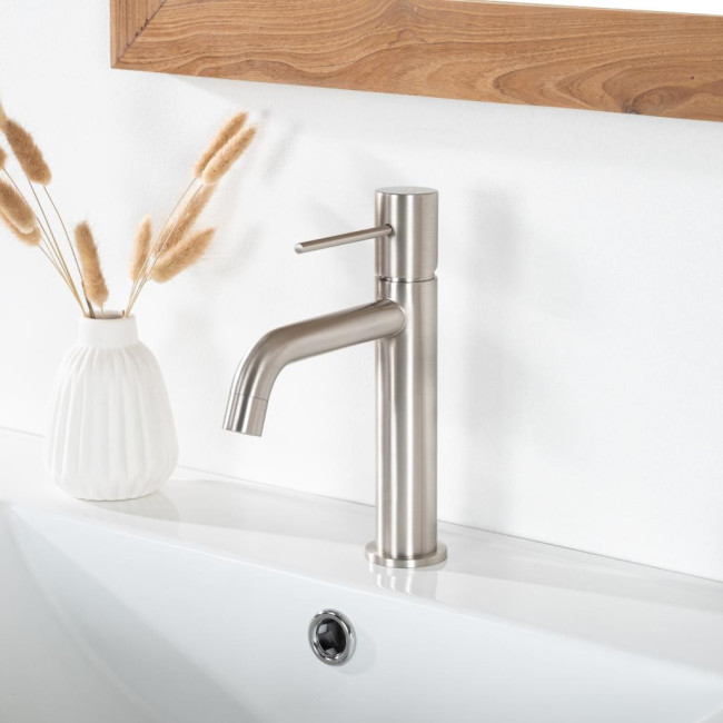 Grifo mezclador de baño Lana níquel cepillado