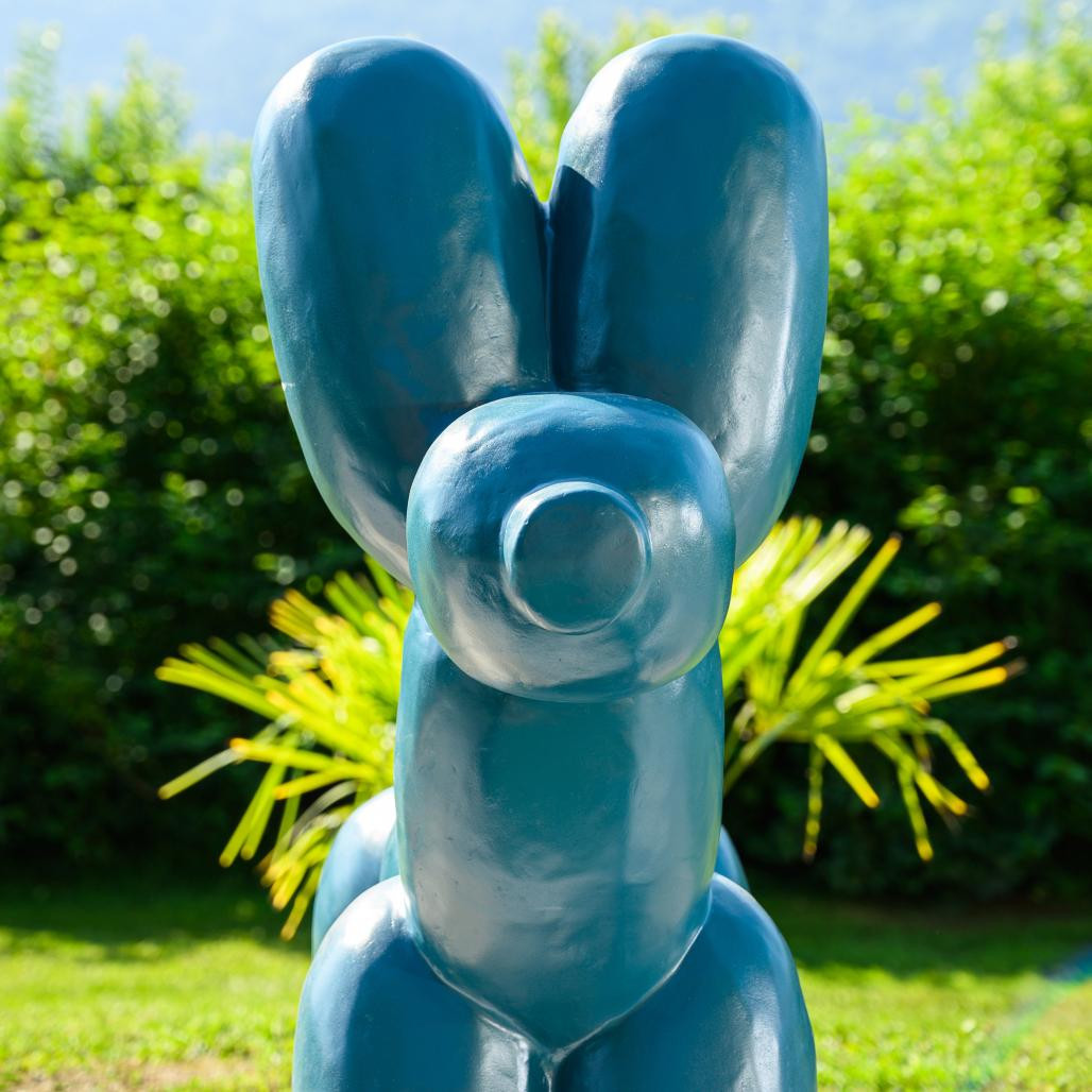Estatua perro globo azul 100 cm