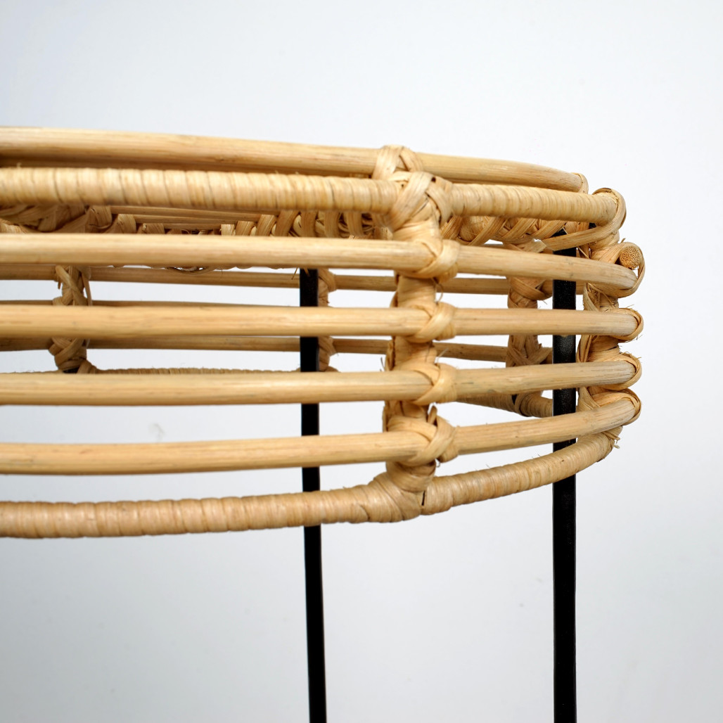 Mesa auxiliar en ratán Emma Mesa auxiliar en ratán Emma