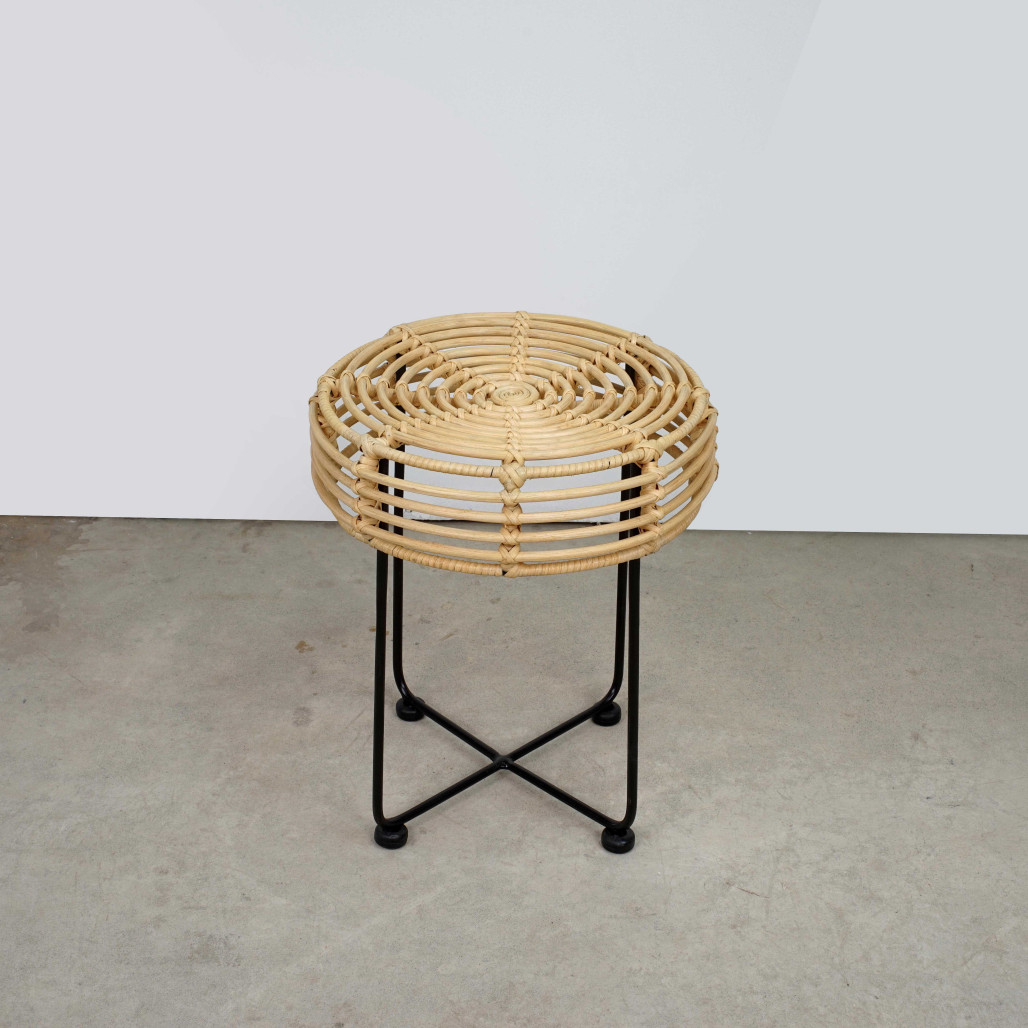 Mesa auxiliar en ratán Emma Mesa auxiliar en ratán Emma