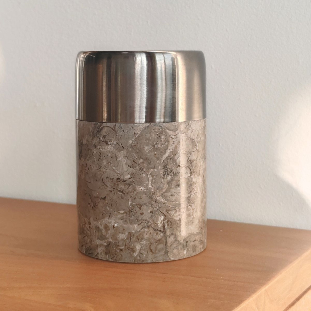 Vaso para cuarto de baño de mármol y acero inoxidable gris Vaso para cuarto de baño de mármol y acero inoxidable gris