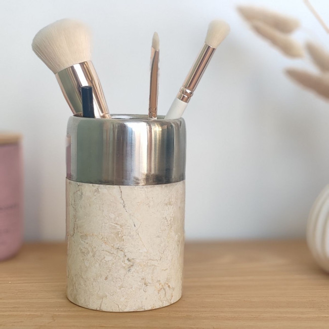 Vaso de mármol y acero inoxidable crema