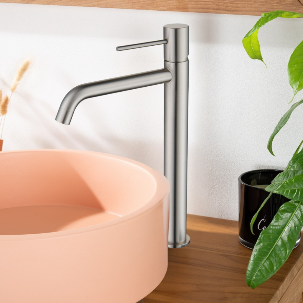 Grifo design de cuarto de baño modelo Lana – Latón macizo, en níquel cepillado