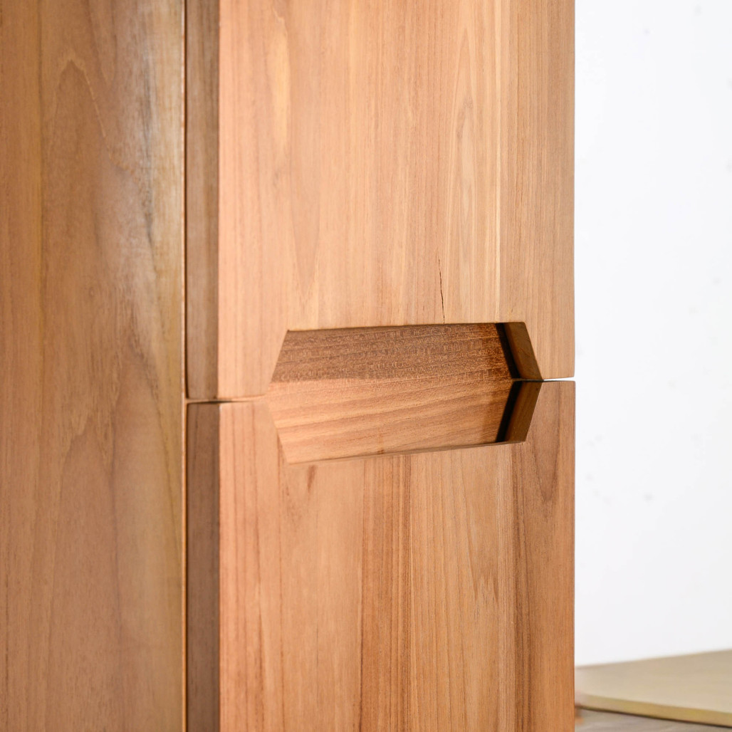 Columna suspendida de cuarto de baño de teca Vila - Wanda Collection