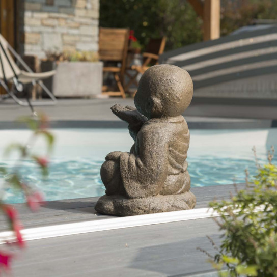 Estatua de jardín monje shaolín feliz pátina marrón envejecida 40 cm