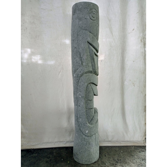 Estatua de jardín tiki de piedra volcánica zen 150cm