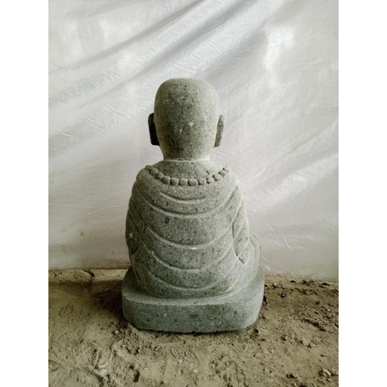 Estatua decoración exterior monje shaolin sentado de piedra de lava 50 cm