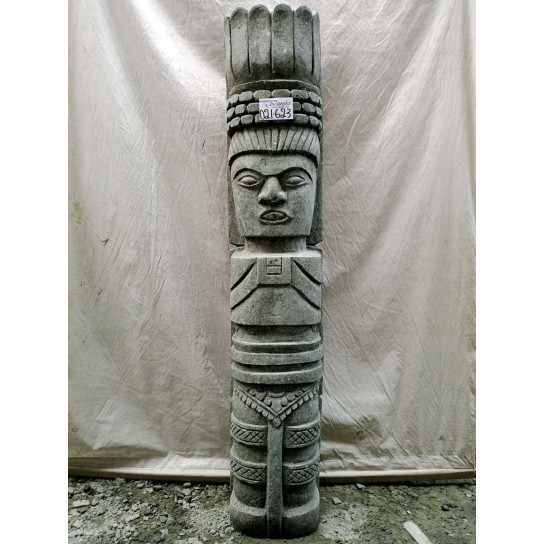 Estatua del jardín zen de tiki inka en piedra volcánica