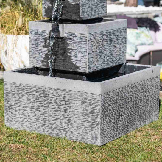 Fuente de jardín estanque cuadrado 4 copas negro gris