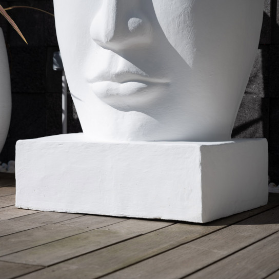 Gran estatua cara blanco de jardín de diseño