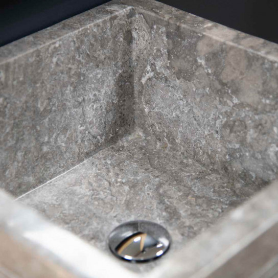 Lavabo de pie piramidal de piedra para cuarto de baño Guiza gris