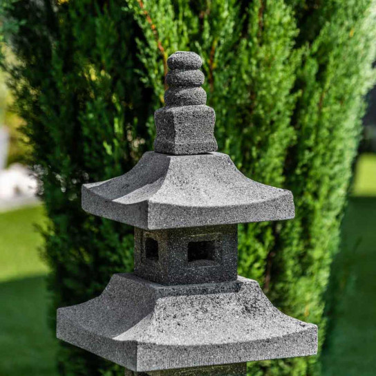 Linterna japonesa pagoda de piedra de lava 80 cm