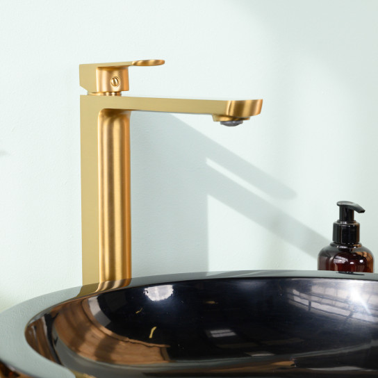 Mezclador para lavabo baño Louga oro cepillado