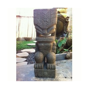 Estatua Tiki