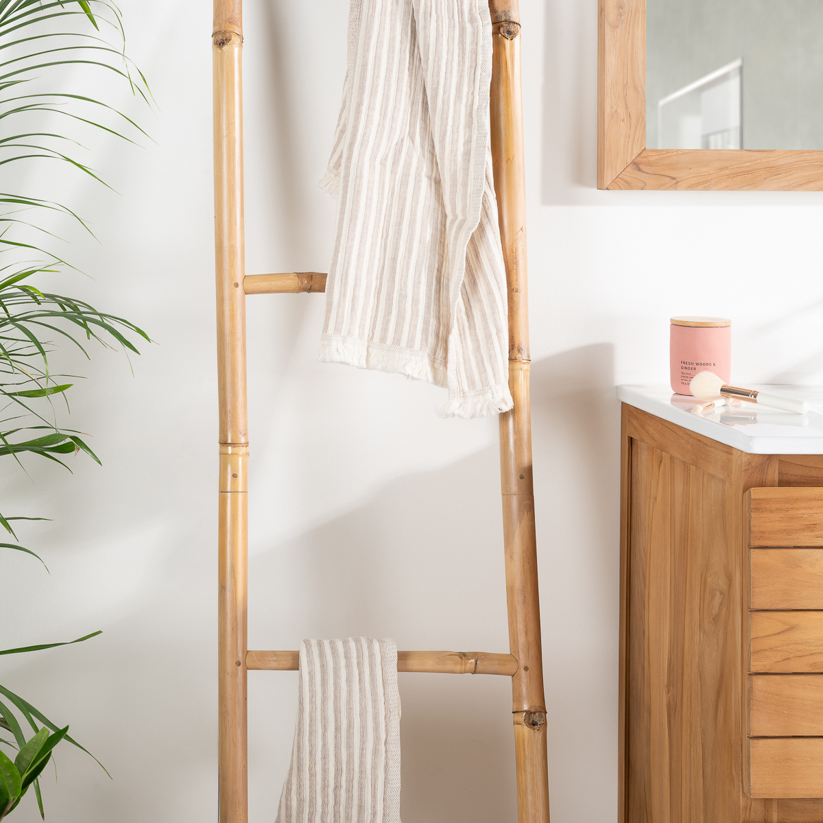 Toallero escalera de madera de bambú 170 cm